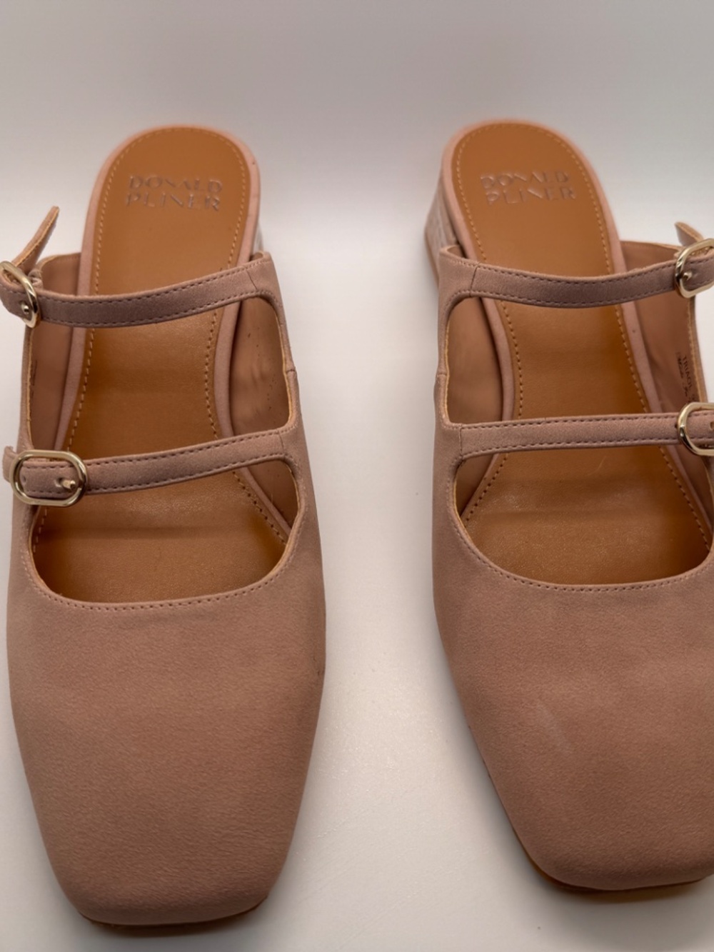 Donald Pliner Women’s Double Strap Mary Jane Mule Heels Blush Pink Suede Size 9 - Picture 4 of 7